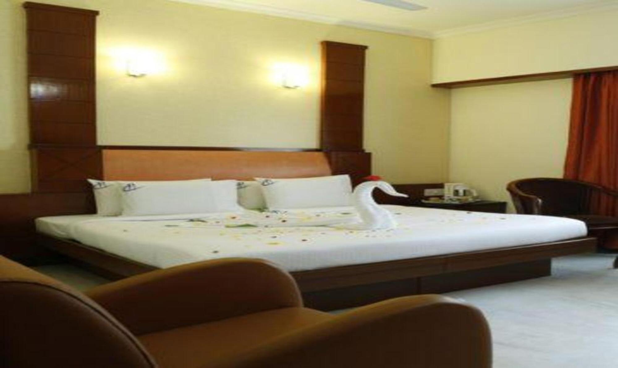 Fabhotel Prime Chennai Deluxe Kültér fotó