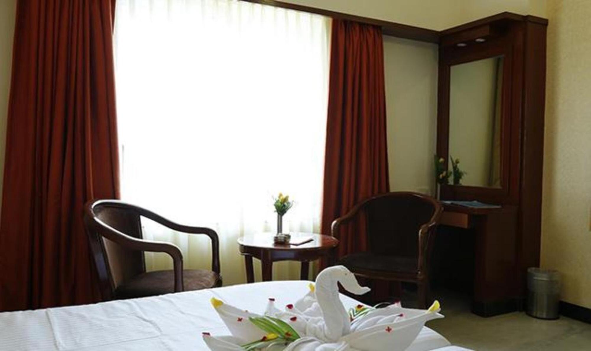 Fabhotel Prime Chennai Deluxe Kültér fotó
