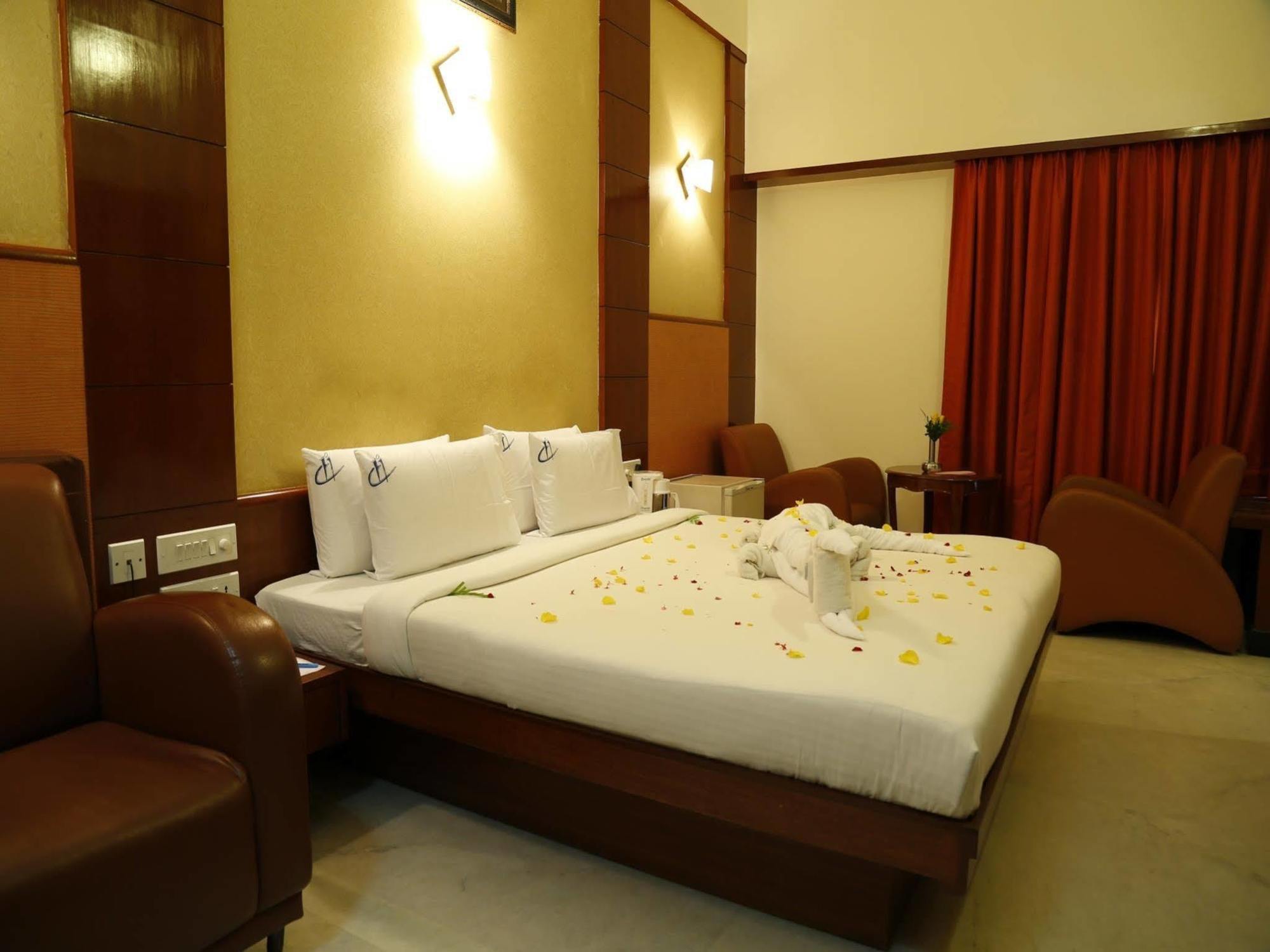 Fabhotel Prime Chennai Deluxe Kültér fotó